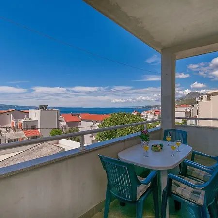 Apartments Kristina Omiš Extérieur photo