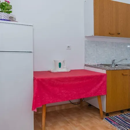 Apartments Kristina Omiš Extérieur photo